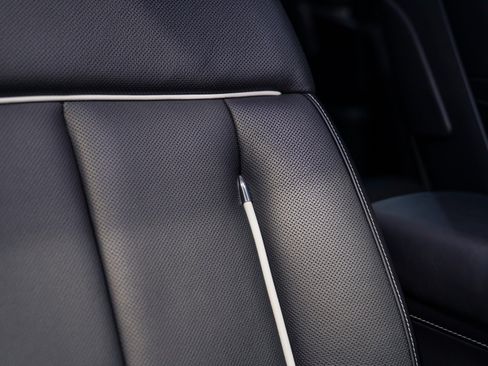Used 2020 Rolls-Royce Phantom Sedan RWD image 56