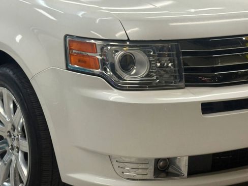 Used 2009 Ford Flex Limited image 6