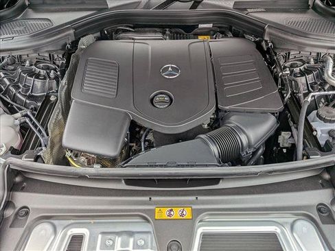 Certified 2026 Mercedes-Benz GLC 300 4MATIC image 16