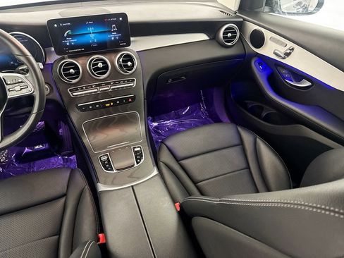 Used 2022 Mercedes-Benz GLC 300 image 22