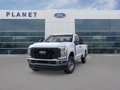 New 2026 Ford F250 XL w/ FX4 Off-Road Package image 2