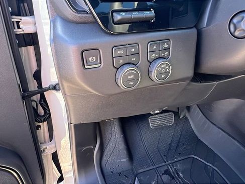New 2026 Chevrolet Silverado 1500 ZR2 image 20