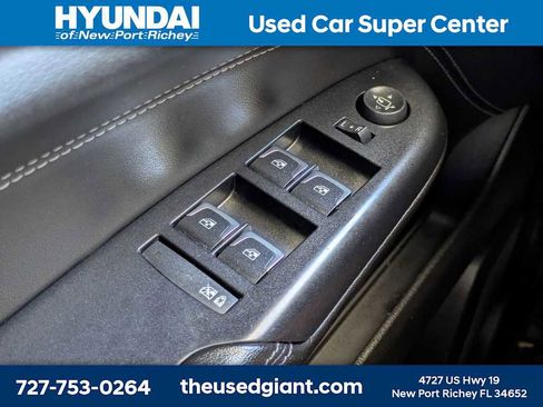 Used 2014 Cadillac SRX Luxury FWD image 34