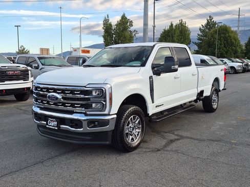 Used 2025 Ford F350 Lariat w/ Camper Package AWD/4WD image 11