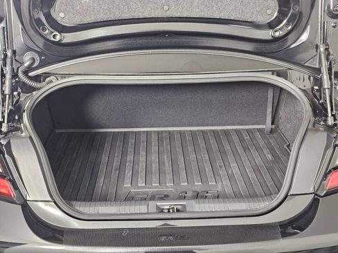 Used 2025 Toyota GR86 Premium w/ ALL Weather Mat Package (TMS) image 15