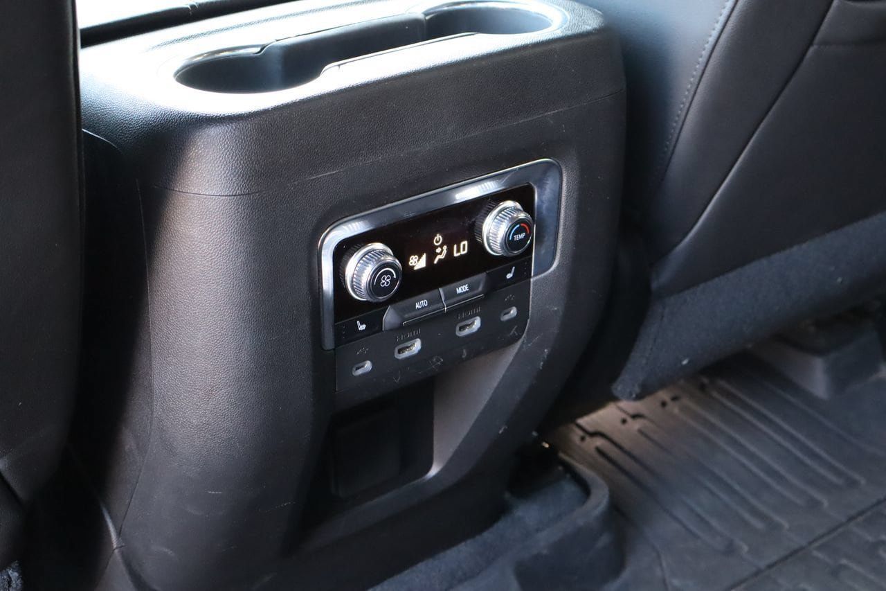 Used 2021 GMC Yukon AT4 w/ AT4 Premium Plus Package AWD/4WD image 22