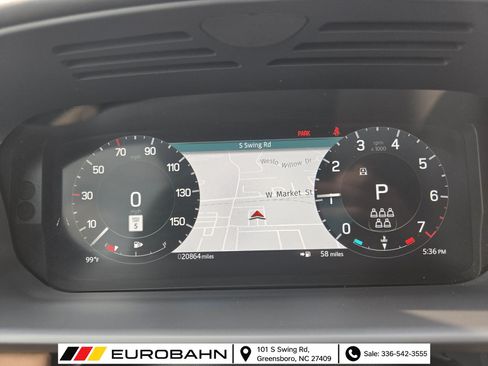 Used 2024 Land Rover Discovery Metropolitan Edition AWD/4WD image 12