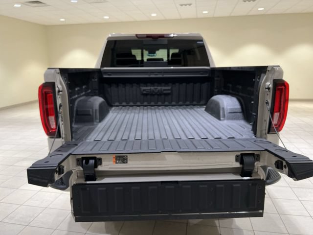 New 2026 GMC Sierra 1500 AT4 w/ AT4 Premium Package AWD/4WD image 24