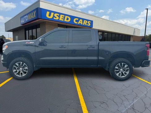 Used 2023 Chevrolet Silverado 1500 RST w/ Z71 Off-Road Package image 8