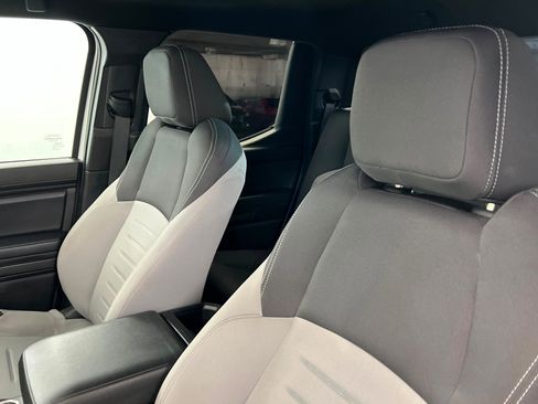 Used 2024 Toyota Tacoma TRD Sport image 16