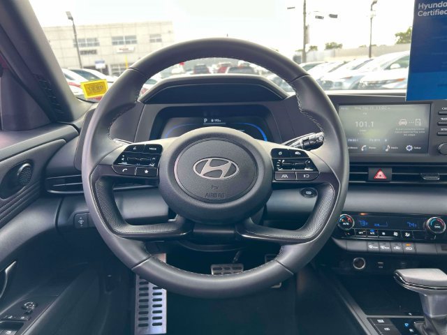 Certified 2025 Hyundai Elantra Sport FWD image 13