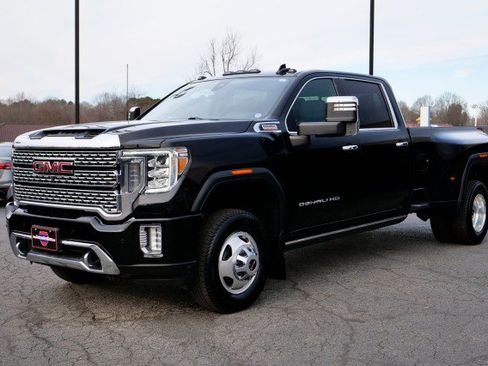Used 2021 GMC Sierra 3500 Denali w/ Denali Ultimate Package image 6