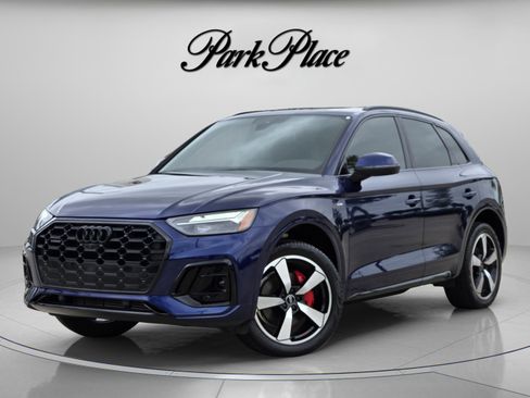 Used 2024 Audi Q5 2.0T Premium Plus w/ Premium Plus Package AWD/4WD image 1