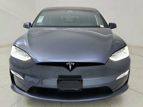 Used 2022 Tesla Model X image 13