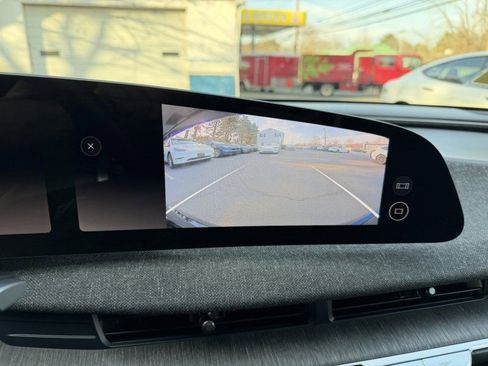 Used 2023 Lucid Air Pure image 19