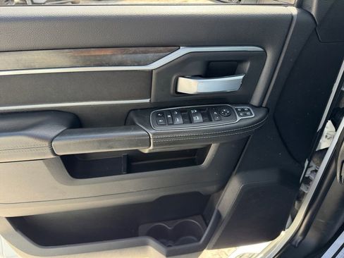 Used 2024 RAM 2500 Big Horn image 28