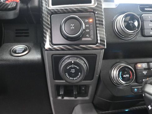 Used 2020 Ford F150 Raptor w/ Equipment Group 802A Luxury AWD/4WD image 20