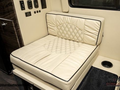 Used 2018 Mercedes-Benz Sprinter 3500 image 27