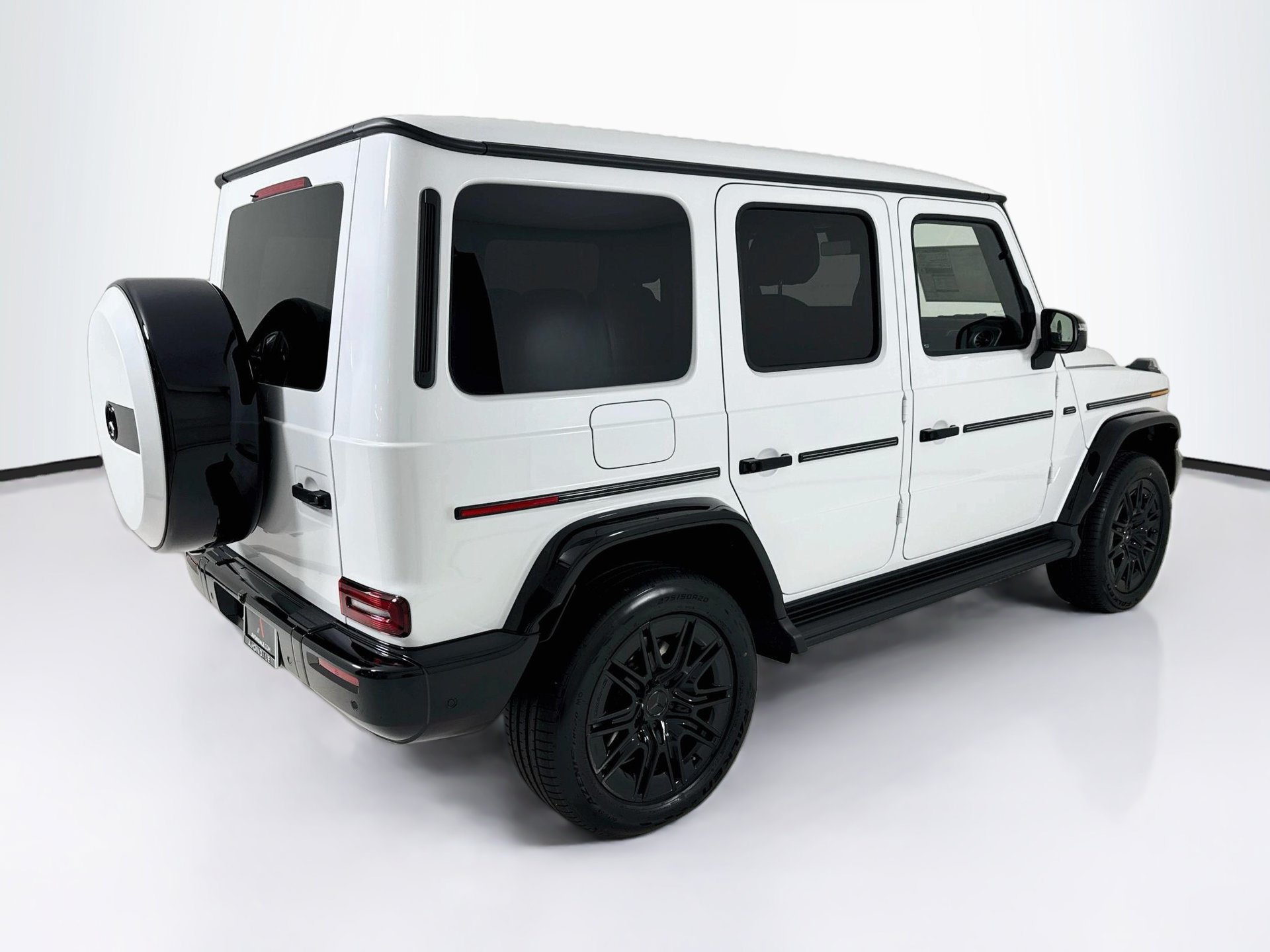 New 2027 Mercedes-Benz G 580 e image 8