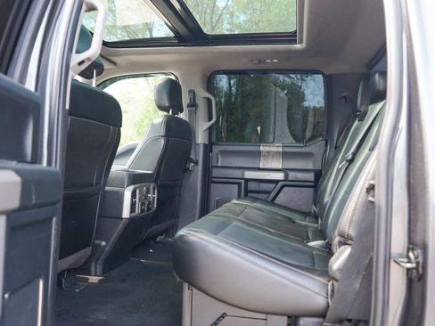 Used 2018 Ford F250 Lariat w/ Lariat Ultimate Package AWD/4WD image 18