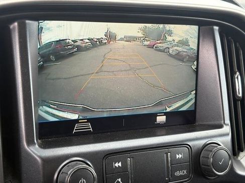 Used 2022 GMC Canyon Elevation w/ Trailering Package image 18