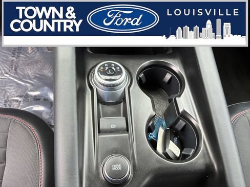 Used 2025 Ford Explorer ST-Line w/ ST-Line Street Pack AWD/4WD image 19