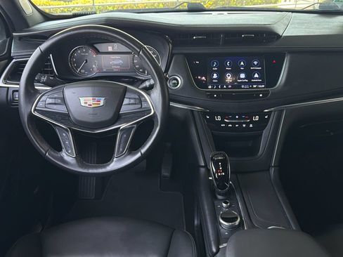 Used 2023 Cadillac XT5 Premium Luxury FWD image 14