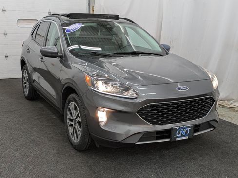 Used 2022 Ford Escape SEL image 29