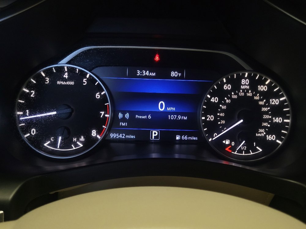 Used 2016 Nissan Murano S FWD image 23