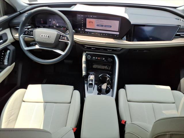 Certified 2025 Audi Q5 2.0T Premium AWD/4WD image 27