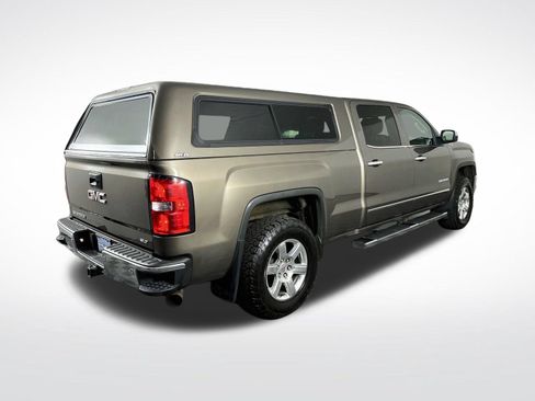 Used 2015 GMC Sierra 1500 SLT w/ SLT Preferred Package AWD/4WD image 8