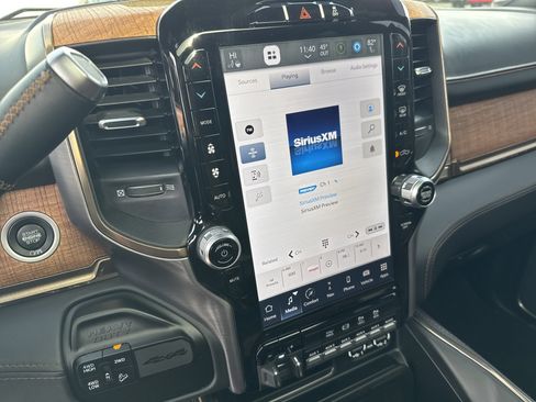 Used 2023 RAM 2500 Limited image 34