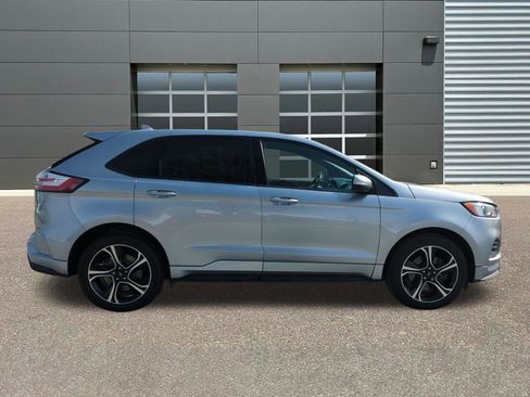 Used 2020 Ford Edge ST image 8