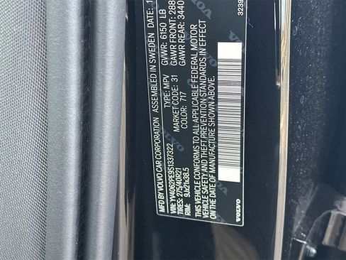 Certified 2025 Volvo XC90 B6 Plus w/ Protection Package Premier image 26