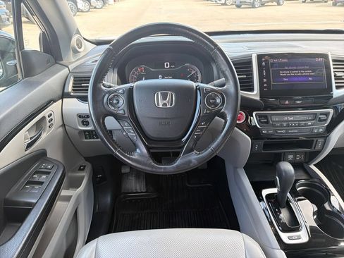 Used 2019 Honda Ridgeline RTL-E image 13