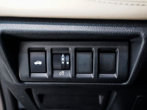 Used 2021 Subaru Legacy Limited w/ Popular Package #2 image 27