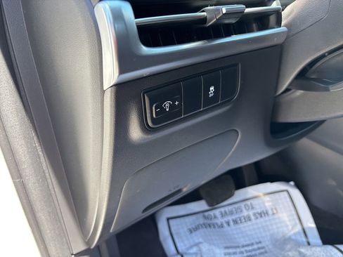 Certified 2025 Hyundai Tucson SE AWD/4WD image 19