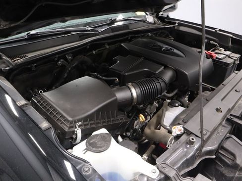 Used 2023 Toyota Tacoma SR image 14