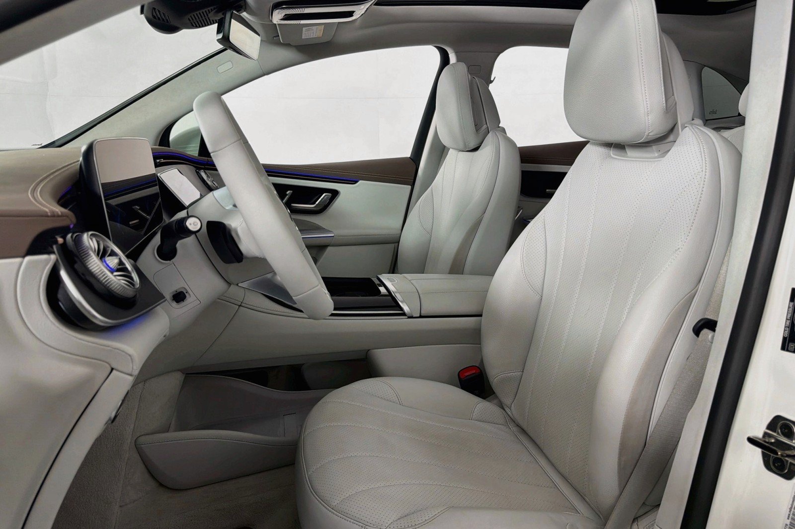 Certified 2023 Mercedes-Benz EQE 350+ 4MATIC SUV image 19