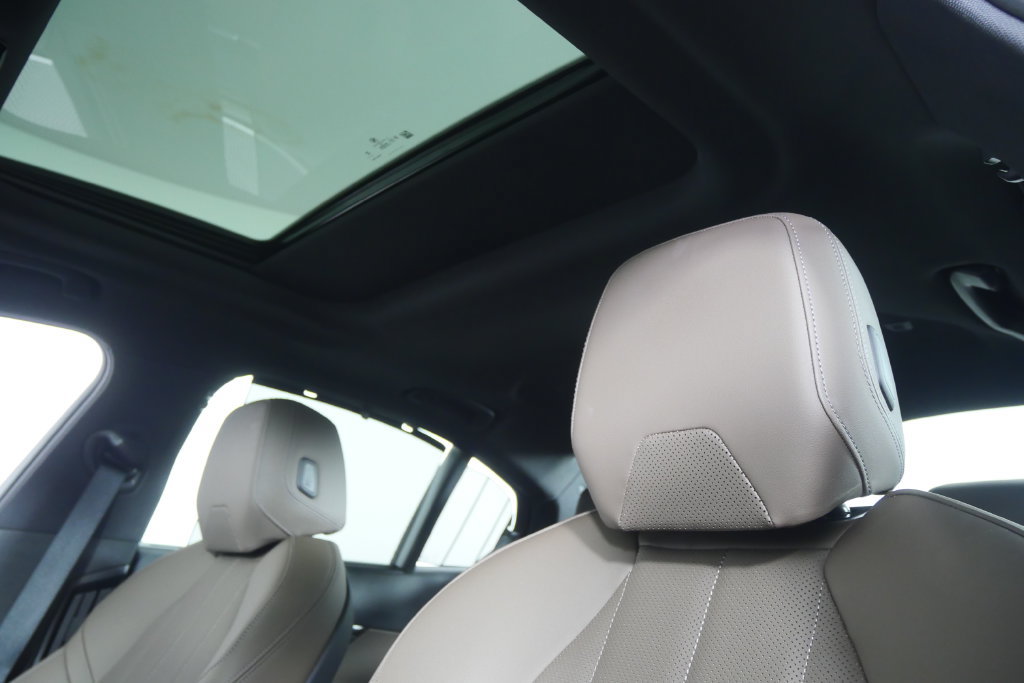 Certified 2026 BMW 530i RWD image 11