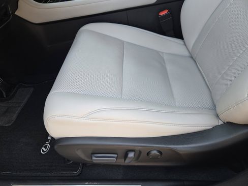 Certified 2021 Lexus RX 350 FWD w/ Premium Package image 17