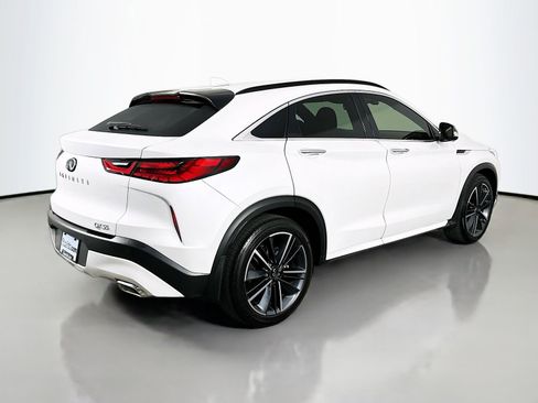 Used 2025 INFINITI QX55 Essential AWD/4WD image 7