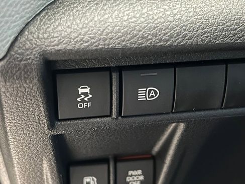 New 2026 Toyota Sienna XLE image 28