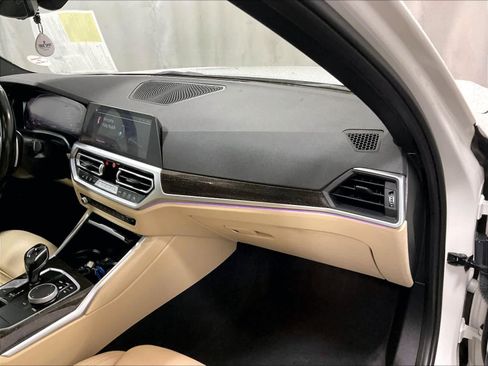 Used 2021 BMW 330i xDrive Sedan w/ Convenience Package image 13