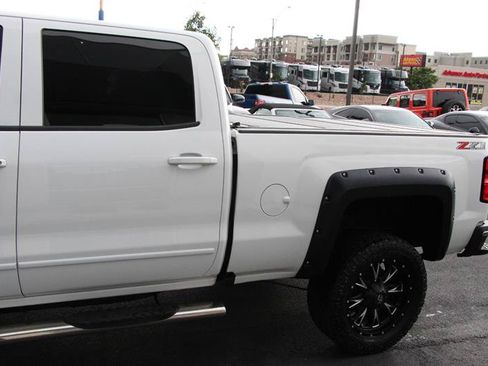 Used 2018 Chevrolet Silverado 2500 LT w/ LT Fleet Convenience Package AWD/4WD image 5