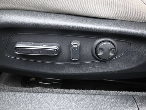 Used 2024 Honda Accord EX image 11