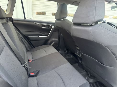 Used 2024 Toyota RAV4 XLE w/ Convenience Package image 30