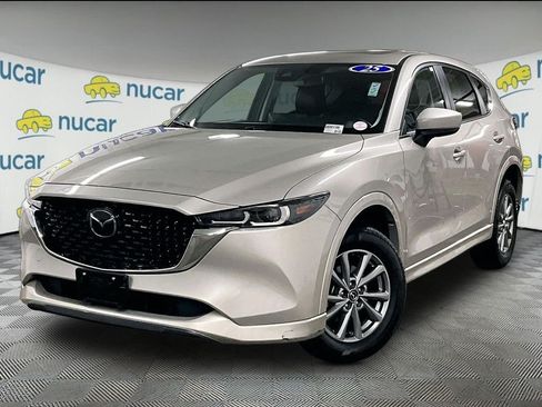 Used 2025 MAZDA CX-5 AWD 2.5 S w/ Preferred Package image 3