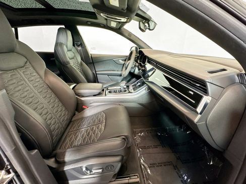 Used 2024 Audi RS Q8 image 27