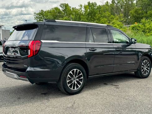 Used 2025 Ford Expedition Max Platinum AWD/4WD image 3